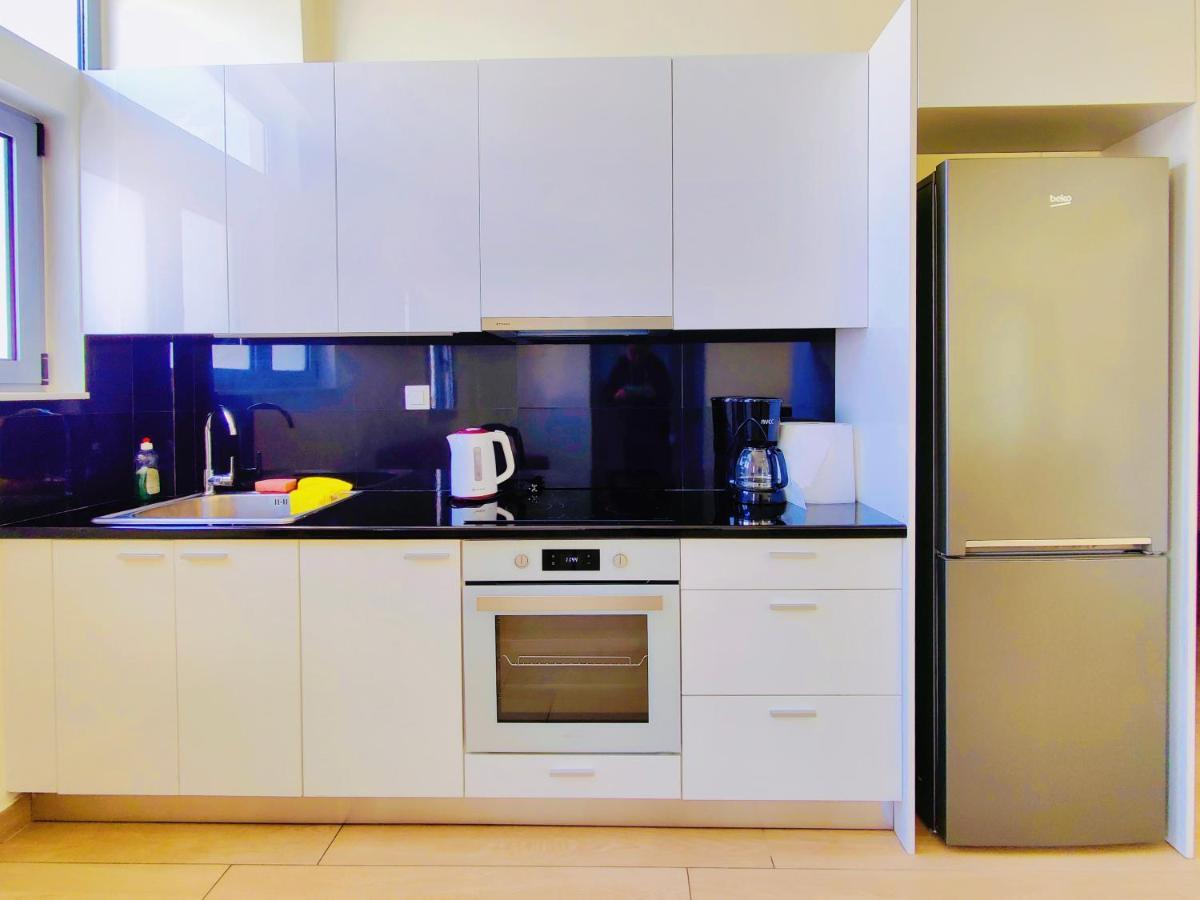 Wsd Rich Apartment Hotel 아테네 외부 사진